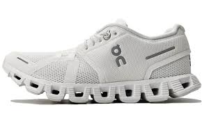 On Cloud 5 'All White'