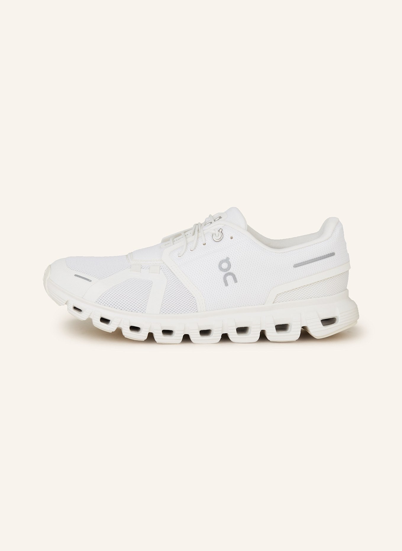 On Cloud 6 ' All White'10.5M
