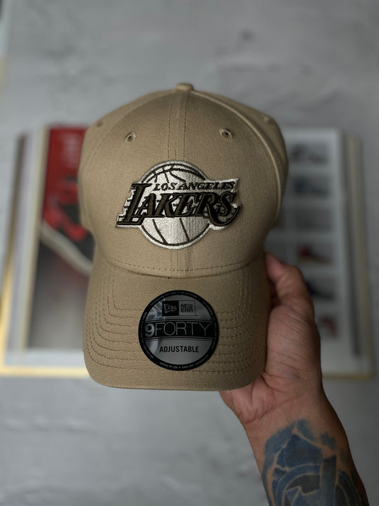 NE CAP Los Angeles Lakers NBA ALMOND 9FORTY A-Frame Snapback Cap