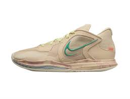 Kyrie Low 5 'N7'