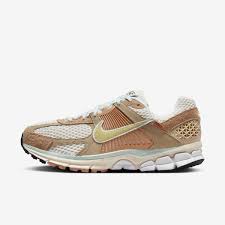Nike Vomero 5 'Citron Tint'