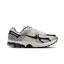 Nike Vomero 5 'Photon Dust Black'