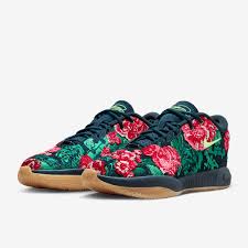 LeBron 21 PRM Father of Pearl